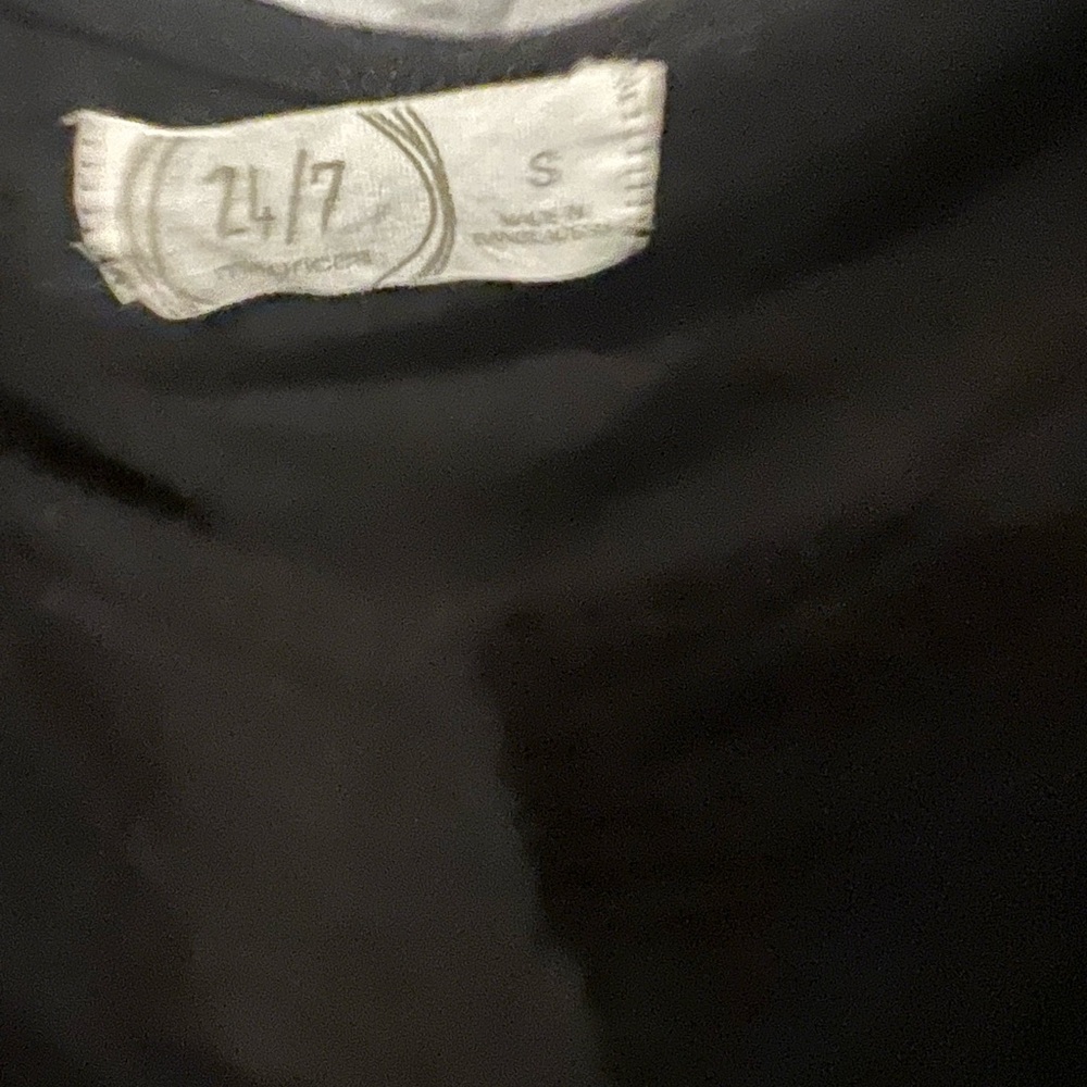 24/7 Comfort Apparel Black Puff Sleeve Blouse - Picture 2 of 3